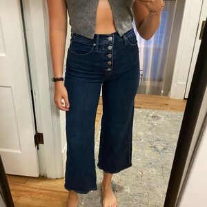NWOT Gap Cropped Flare Denim